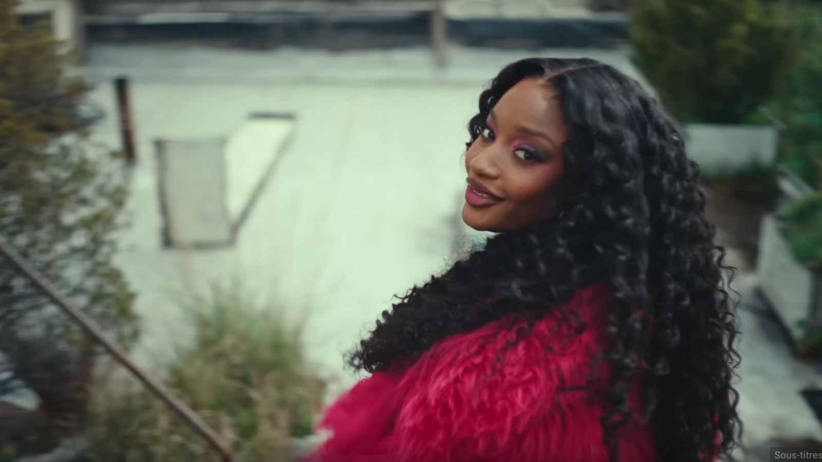 Ayra Starr – Birds Sing of Money (Official Performance Video)